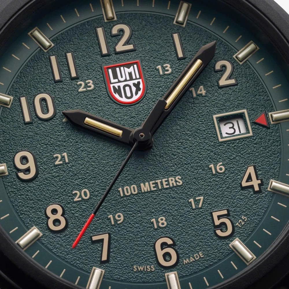 Đồng hồ quân đội Luminox Atacama Field có đáng mua không? 1