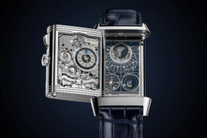 Khám phá thiết kế độc đáo của đồng hồ Jaeger-LeCoultre Reverso 2