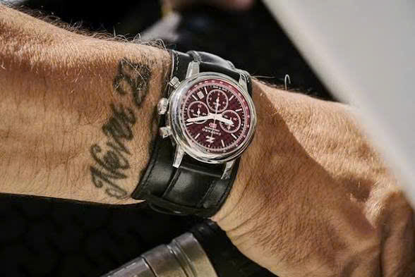 Đam mê đua xe cổ điển trên đồng hồ Chopard Mille Miglia 1