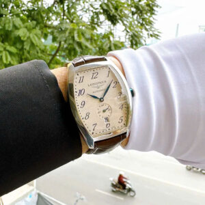 Thanh lý đồng hồ Longines cũ hiện nay được giá bao nhiêu tiền? 2