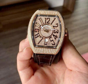 Chuyên thu mua đồng hồ Franck Muller cũ lấp lánh giá tốt 2