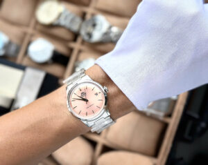 Orient Bambino có phải dress watch đáng mua tầm giá 1