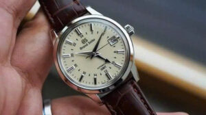 Bán đồng hồ Grand Seiko cũ có dễ bị ép giá hay không? 2