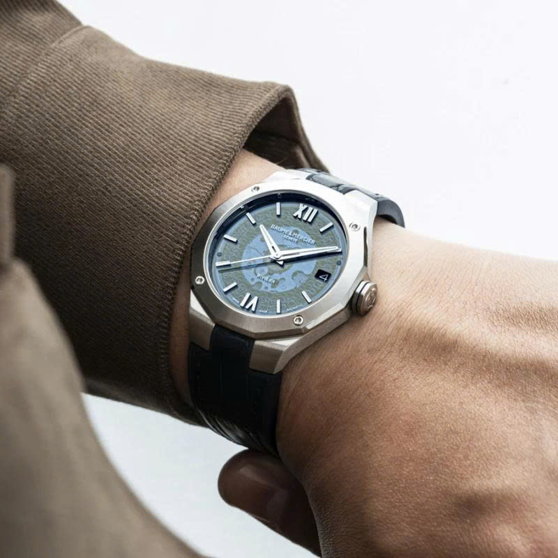 Khám phá thiết kế mẫu đồng hồ Baume Mercier Riviera mới tinh 2