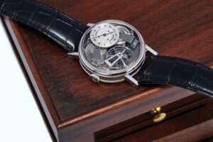 Tìm hiểu về cỗ máy Tourbillon trên những mẫu đồng hồ Breguet cổ 4