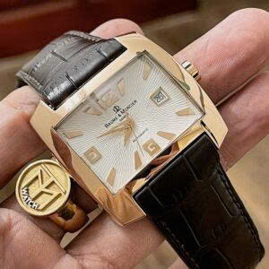 Sức hút từ bộ máy của chiếc đồng hồ Baume Mercier Riviera 1