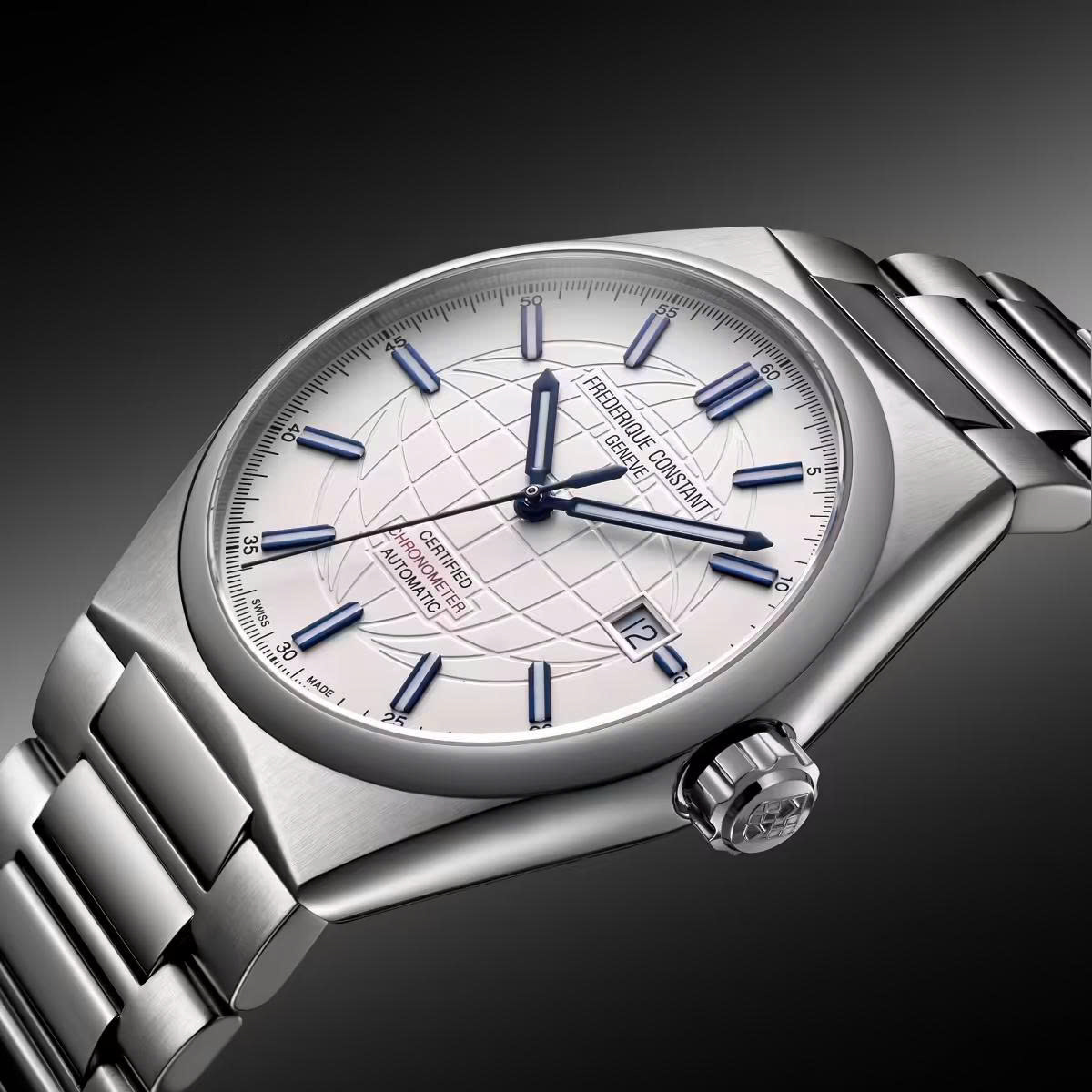 Đánh giá chất lượng mẫu đồng hồ Frederique Constant Highlife mới nhất 4