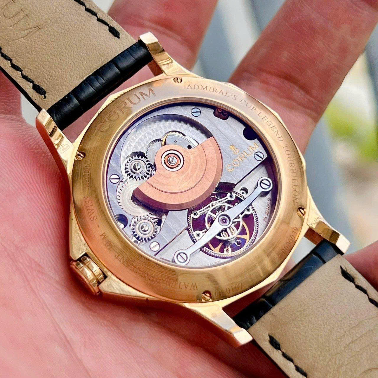 Thu mua đồng hồ Corum cũ thanh lý trả tiền mặt ngay 1