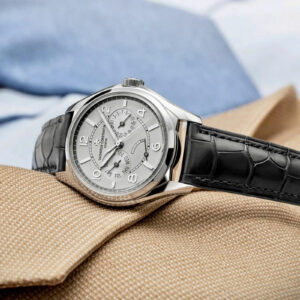 Dịch vụ thu mua đồng hồ Vacheron Constantin Fiftysix uy tín nhất 1