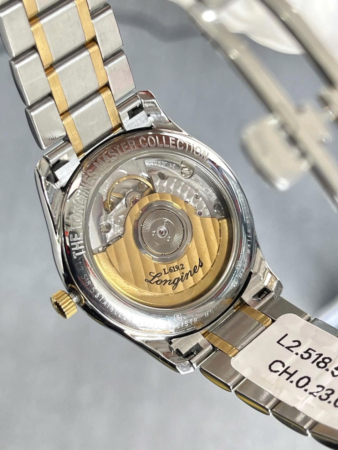 Khám phá nghệ thuật chế tác từ đồng hồ Longines Master Collection 1