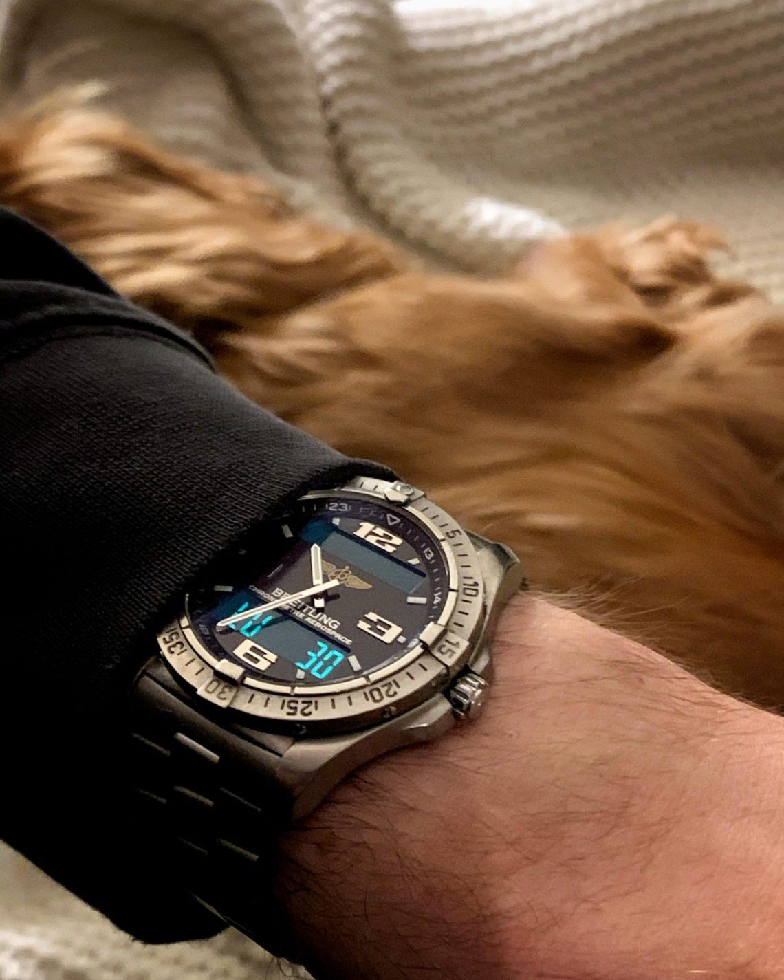 Tư duy cơ khí kỹ thuật số từ chiếc Breitling Aerospace 3