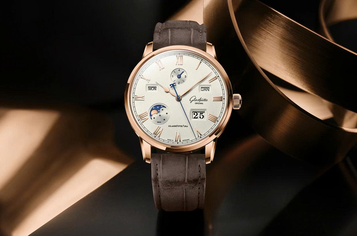Vẻ đẹp hoài cổ từ chiếc đồng hồ Glashutte Original Seventies mới 3