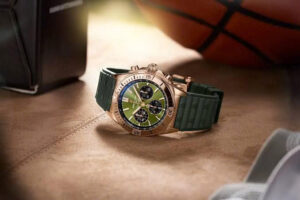 Khơi dậy đam mê tốc độ cùng mẫu đồng hồ Breitling Premier 1