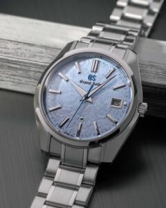 Khắc họa ánh bình minh Nhật Bản trên Grand Seiko Asaborake 1