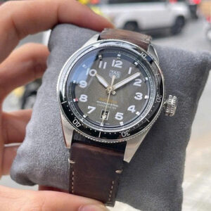 Cửa hàng thu mua đồng hồ Tag Heuer Autavia cũ giá tốt 1