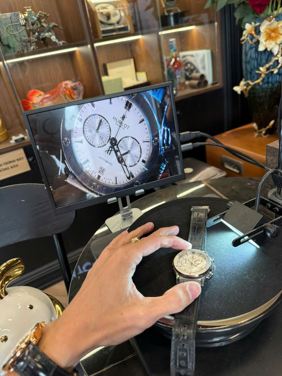 Đảm bảo thanh khoản an toàn kín tiếng dòng Panerai Submersible 2