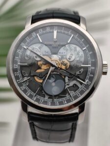 Sức hút khó cưỡng từ thiết kế độc bản Vacheron Constantin 1