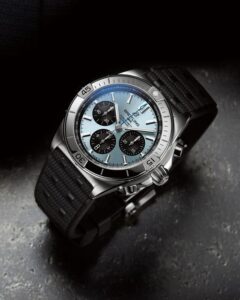 Lịch sử chinh phục bầu trời của dòng Breitling Aerospace mới. 2