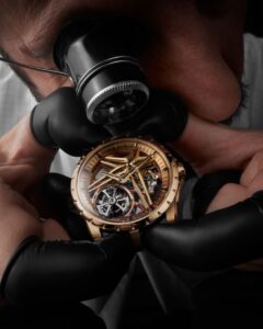 Khám phá triết lý cơ khí dị biệt Maximilian Büsser & Friends Horological Machine 2