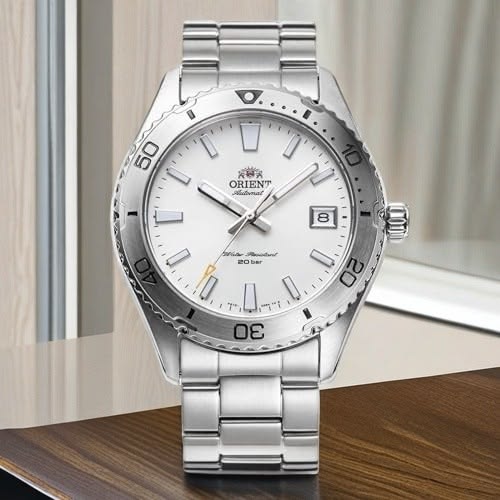 Khám phá phong cách lịch lãm từ cỗ máy Orient Mako 3
