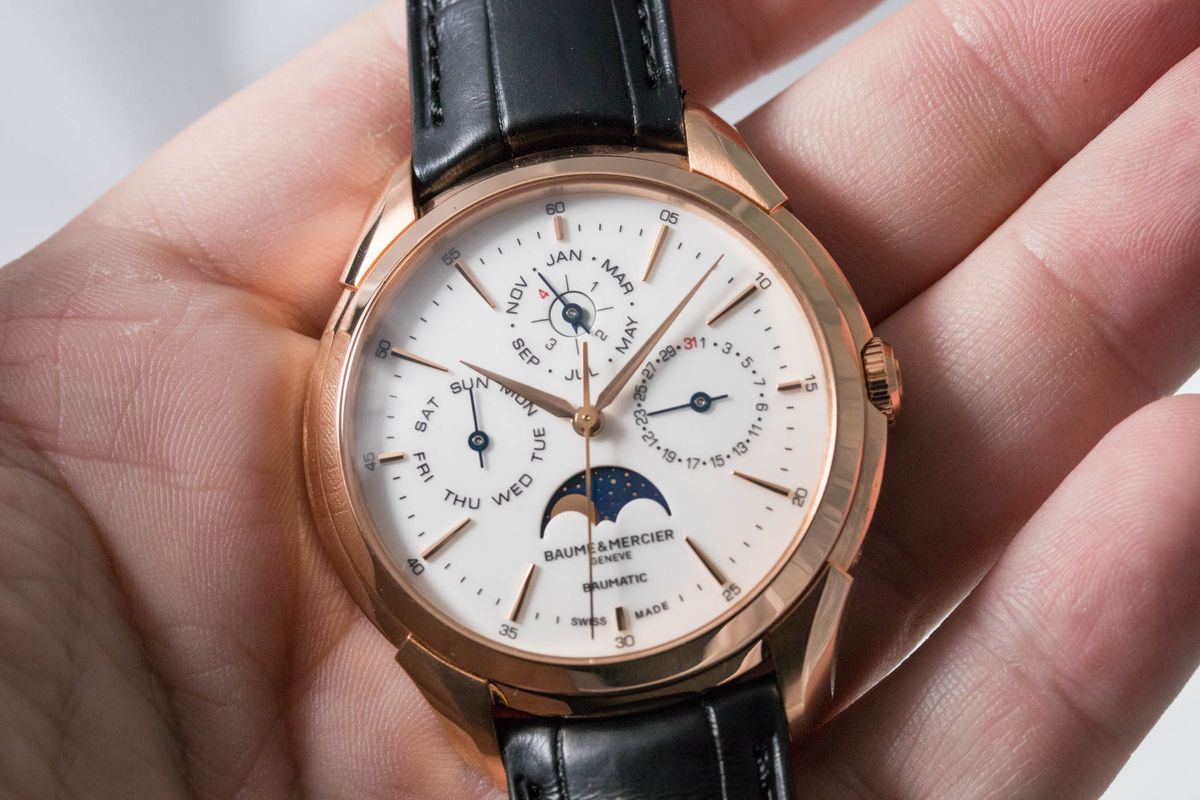 Sức hấp dẫn tuyệt vời từ mẫu Baume Mercier Clifton mới. 1