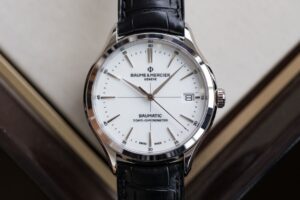 Sức hấp dẫn tuyệt vời từ mẫu Baume Mercier Clifton mới 3