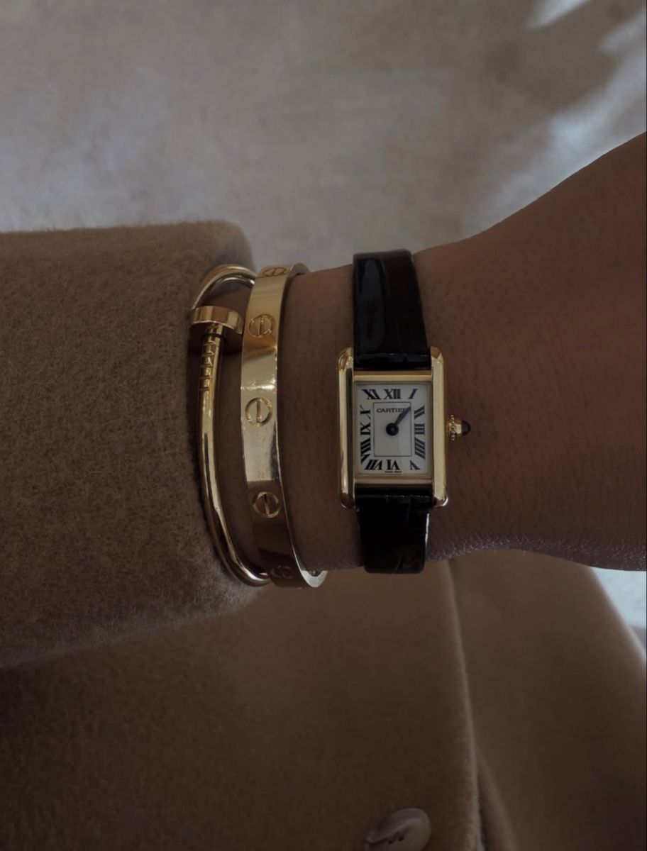 Sức quyến rũ bất tận từ dòng Cartier Tank Louis Cartier 1