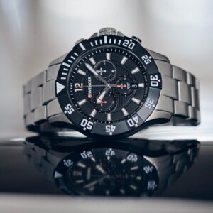 Sức hấp dẫn tuyệt vời từ mẫu lặn Wenger Sea Force 1