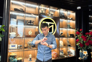 Thu mua đồng hồ Baume Mercier Riviera cũ tại Thanh Xuân 1