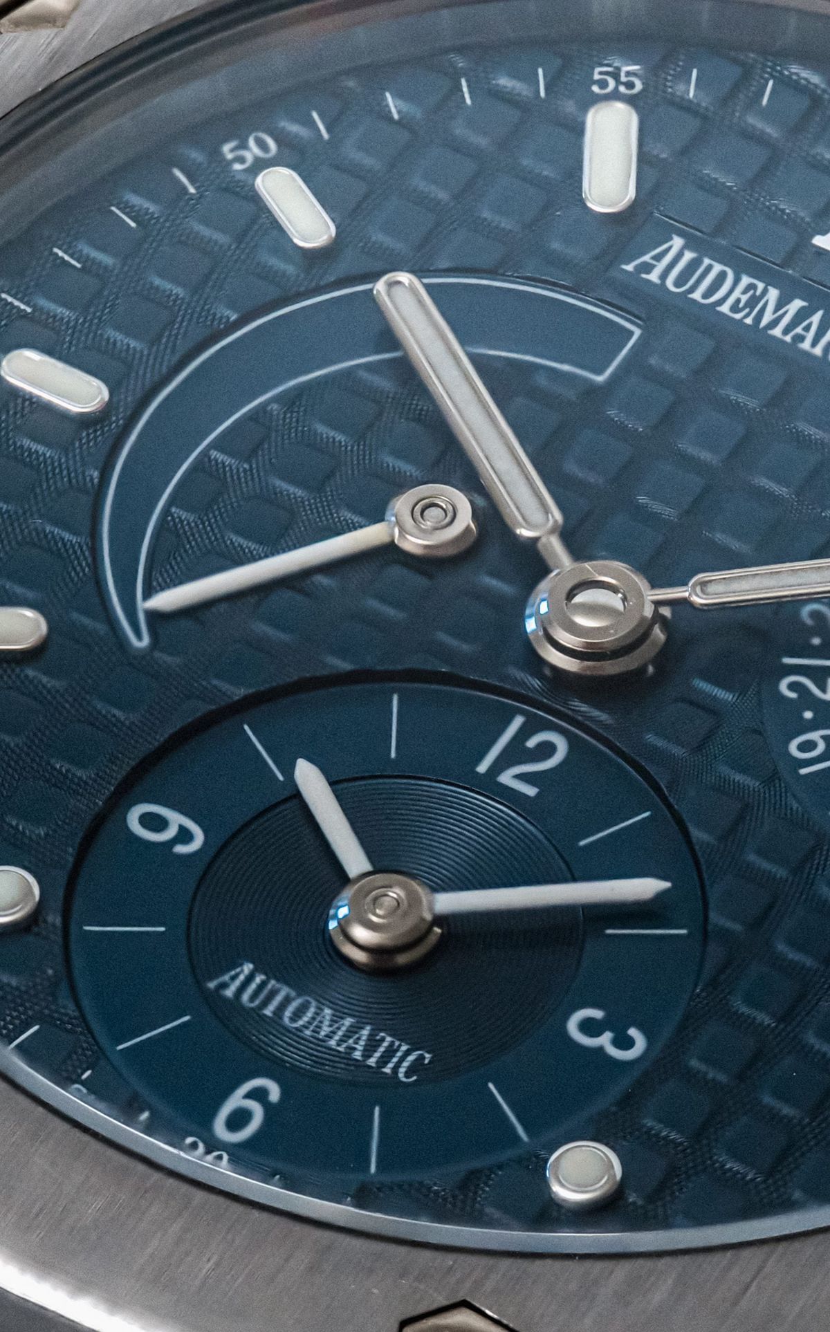 Giải mã sức hút họa tiết Tapisserie trên mặt Audemars Piguet 1