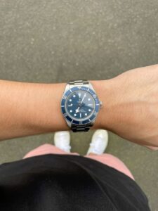 Sức hấp dẫn bất tận từ thiết kế Tudor Black Bay. 3