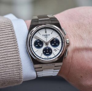 Thiết kế dây đeo tích hợp tạo cơn sốt Tissot PRX. 2