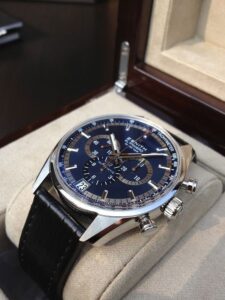 Chiêm ngưỡng khả năng đo thời gian siêu tốc cỗ Zenith. 2