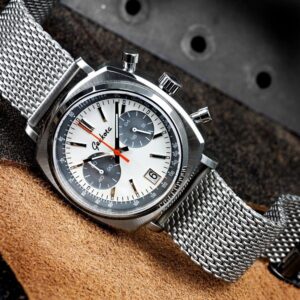 Đánh giá tính năng bấm giờ của Yema Rallygraf Heritage Chronograph. 2