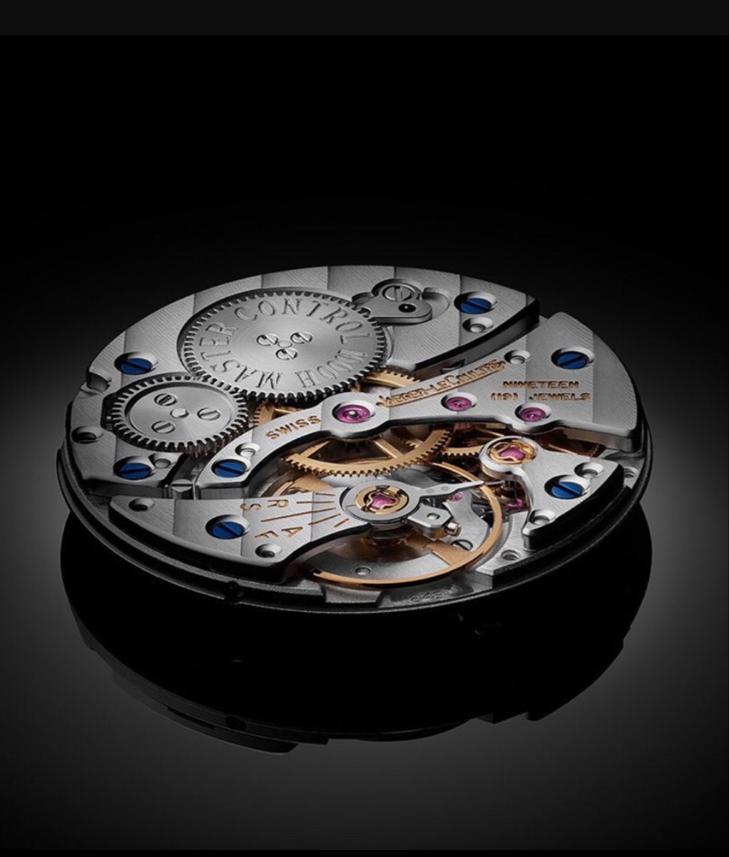 Ấn tượng từ cơ chế báo thức cỗ máy Jaeger LeCoultre. 2