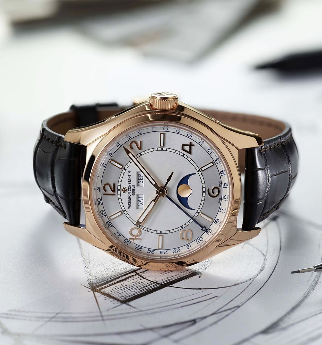 Nghệ thuật tráng men mặt số tinh xảo cỗ Vacheron Constantin 2