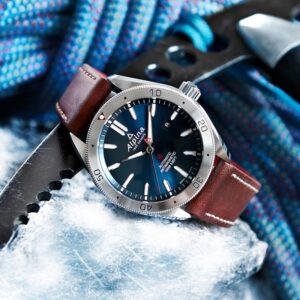 Sức hút từ tinh thần thể thao mạo hiểm Alpina Alpiner 3