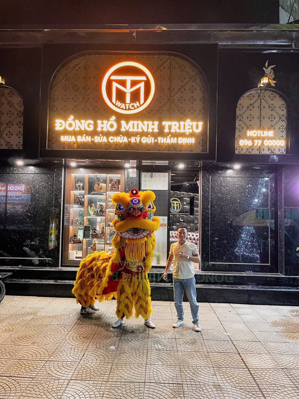 Chuyên thu mua đồng hồ Glashütte Original cũ ở phố Huế. 3