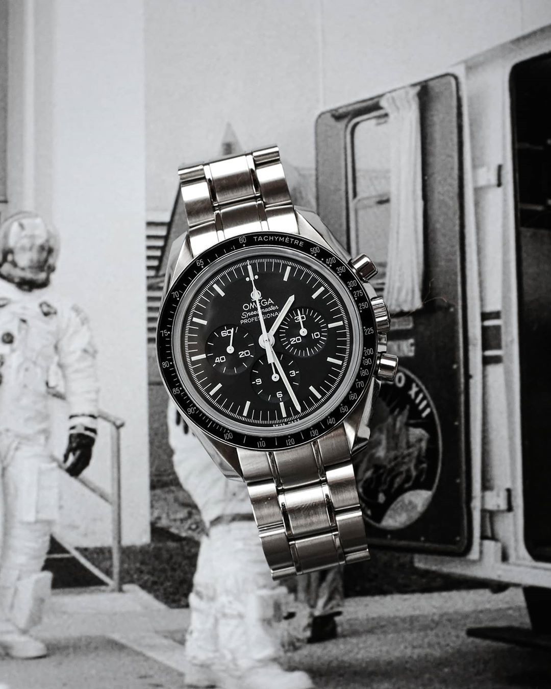 Lịch sử phát triển ấn tượng của dòng máy Omega Speedmaster. 2