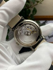Đặc trưng nổi bật của cỗ máy flyback trên thương hiệu Bovet. 2