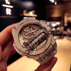 Bản lĩnh tiên phong trong việc sáng tạo cỗ máy Hublot 1