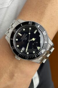 Giải mã sức hút phiên bản lặn Orient Star Diver nội địa. 2