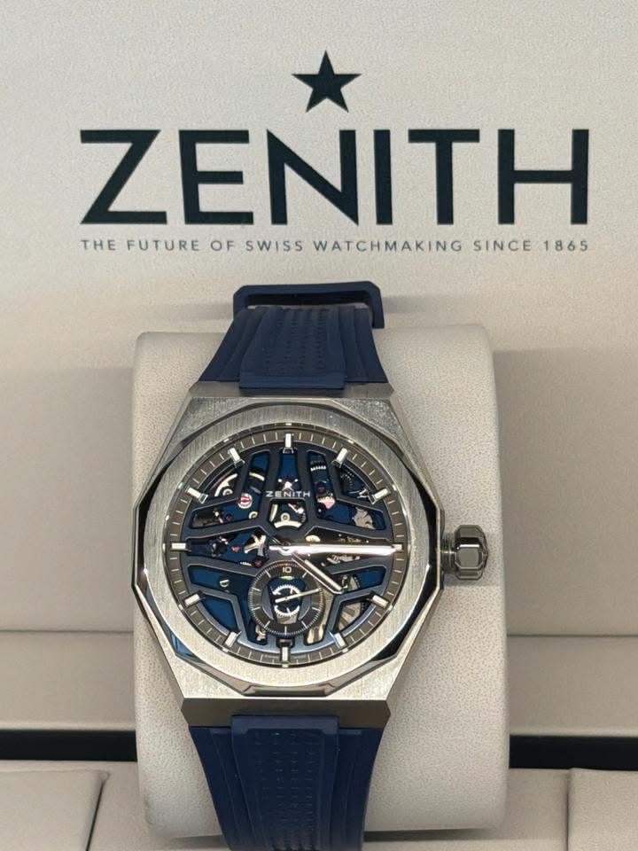 Nơi định giá thu mua dong ho cu Zenith Defy Cống Vị. 1
