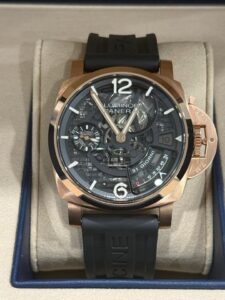 Quy trình kiểm định khắt khe thu mua đồng hồ cũ Panerai. 2