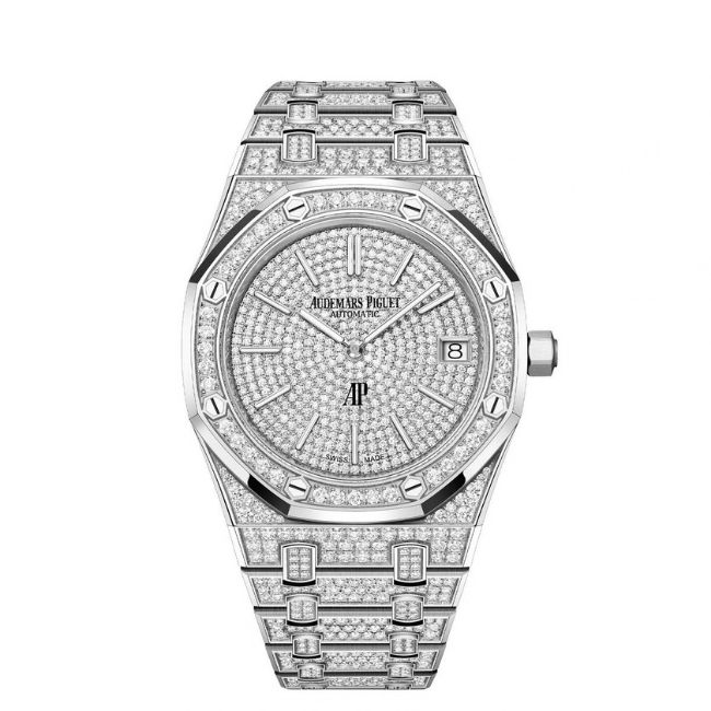 Nguyên nhân khiến vành bát giác của Audemars Piguet dễ bị xước. 1