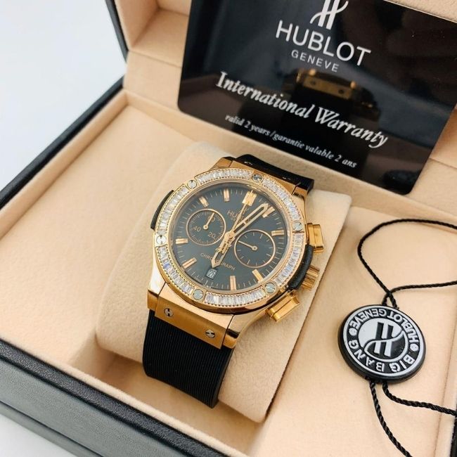 Giải đáp thắc mắc có nên mua đồng hồ Hublot cũ 1
