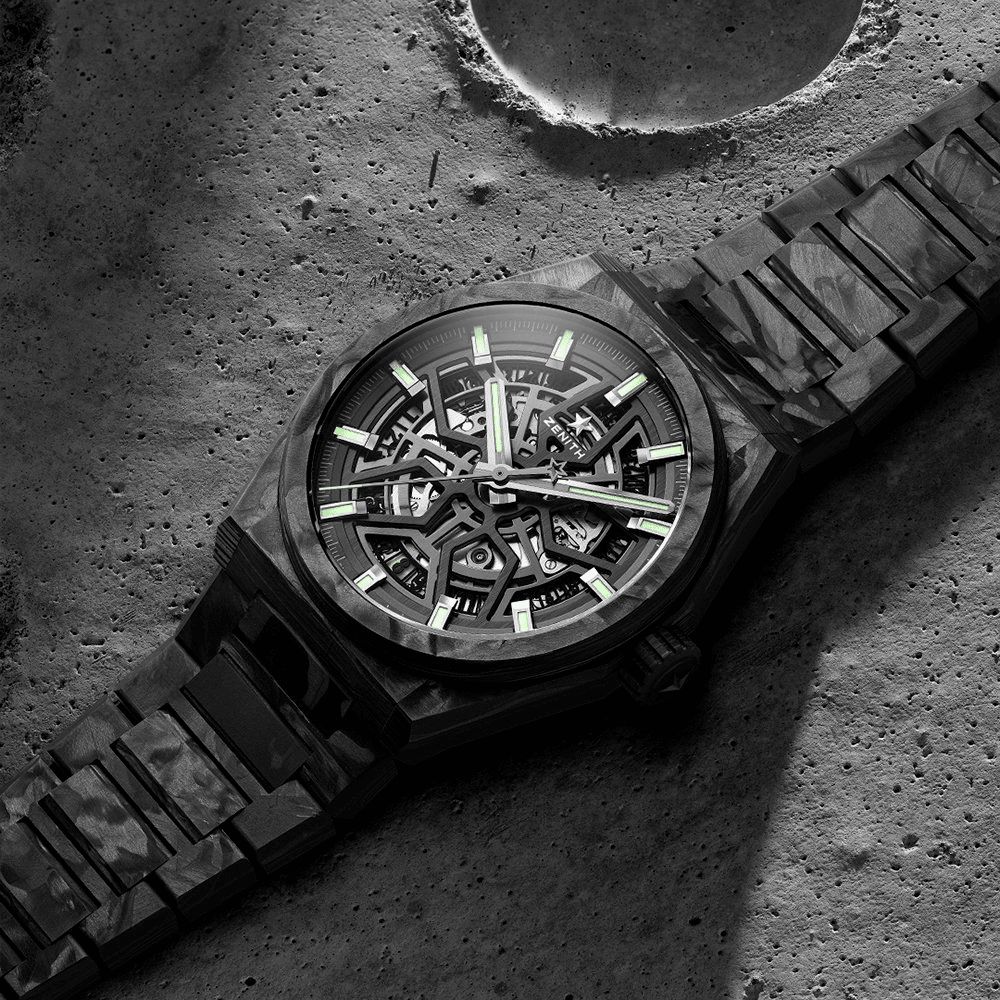Mức độ chính xác tuyệt đối của đồng hồ bấm giờ Zenith. 1