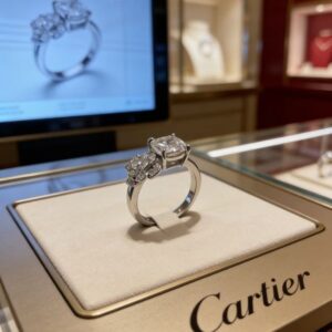 Thu mua nhẫn kim cương đúc vàng Cartier Hai Bà Trưng 1