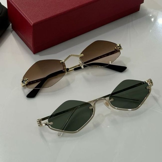 Bạo chi thu gom kính mắt vàng khối Cartier Quảng Ninh 2