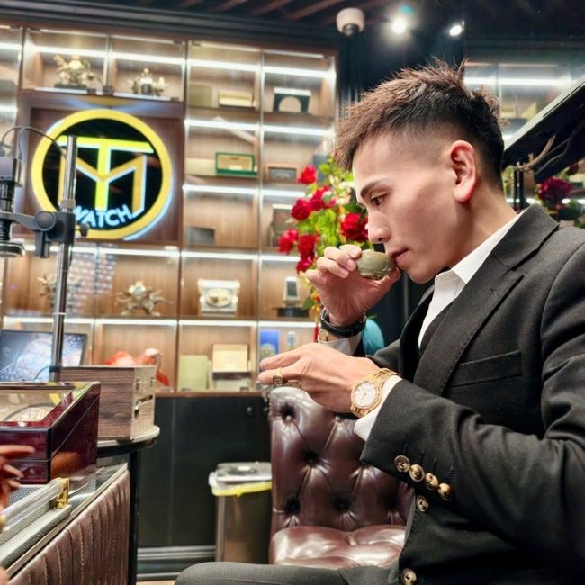 Nơi mua dây chuyền vàng đúc Cartier uy tín Quảng Ninh 3